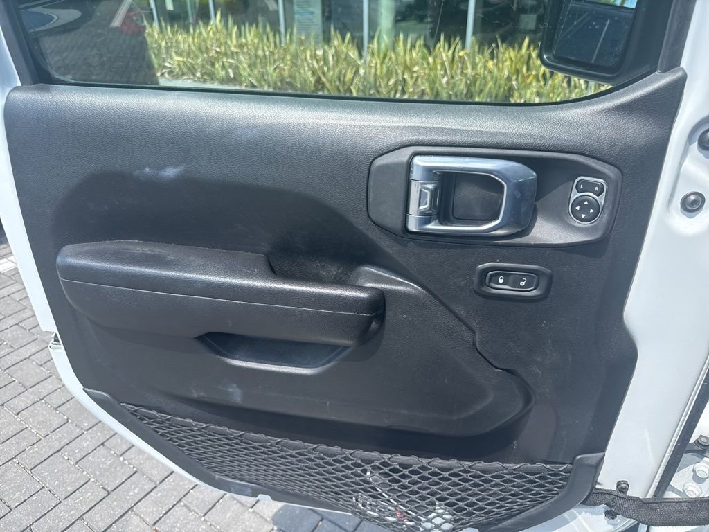 Used 2021 Jeep Wrangler Unlimited Sport image 9