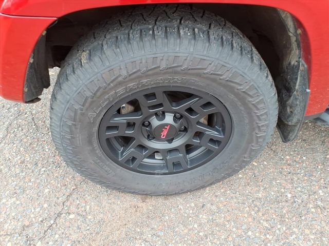 Used 2021 Toyota 4Runner TRD Off-Road Premium w/ Moonroof Package image 9