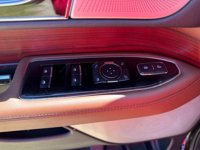 Used 2023 Lincoln Navigator Reserve AWD/4WD image 30