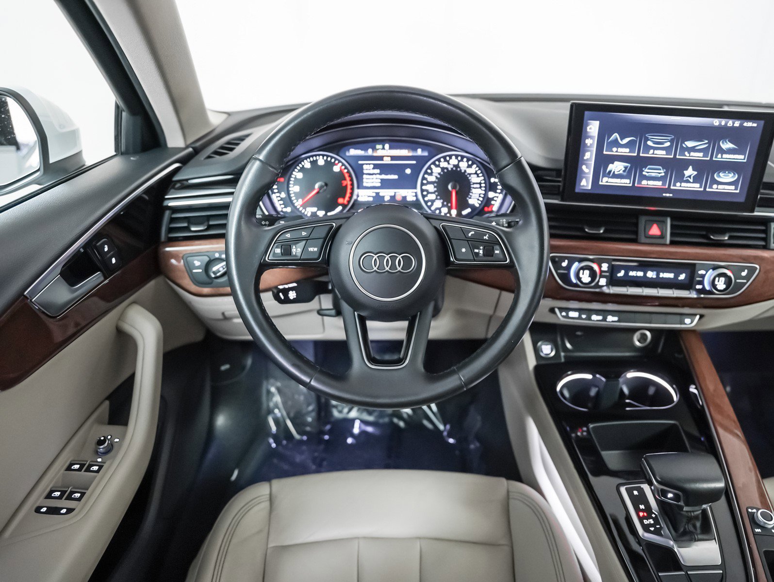 Used 2022 Audi A4 2.0T Premium w/ 18" Wheel Package image 14