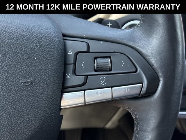 Used 2021 Cadillac XT4 Premium Luxury AWD/4WD image 21