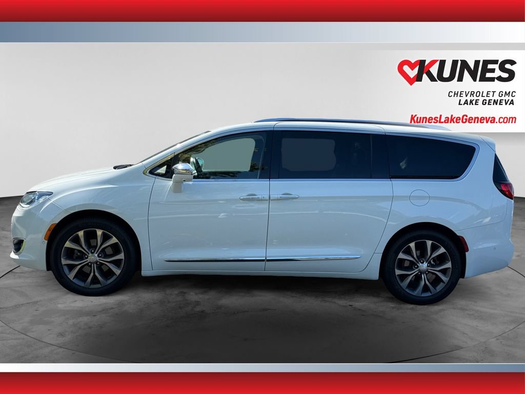 Used 2018 Chrysler Pacifica Limited w/ Advanced Safetytec Group FWD image 5