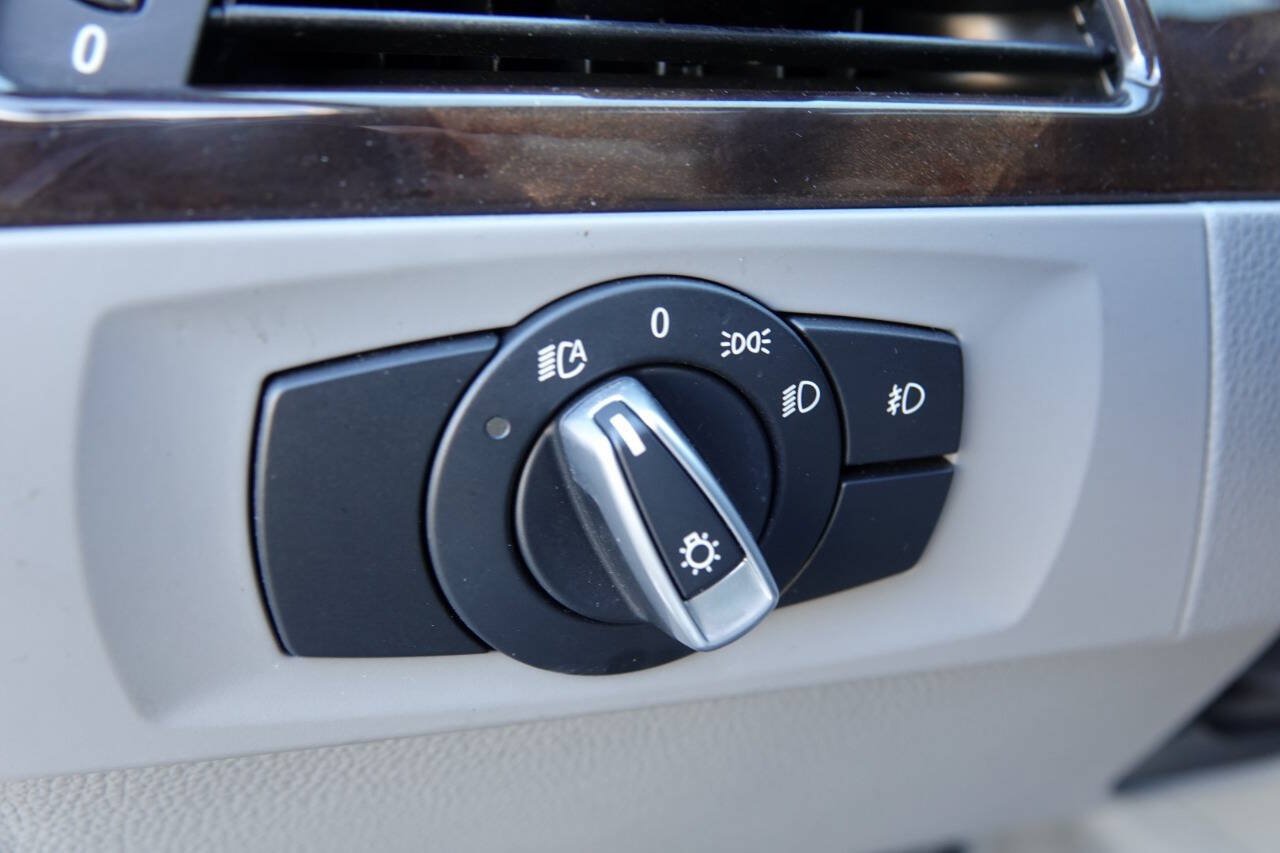 Used 2011 BMW 335d Sedan RWD image 58