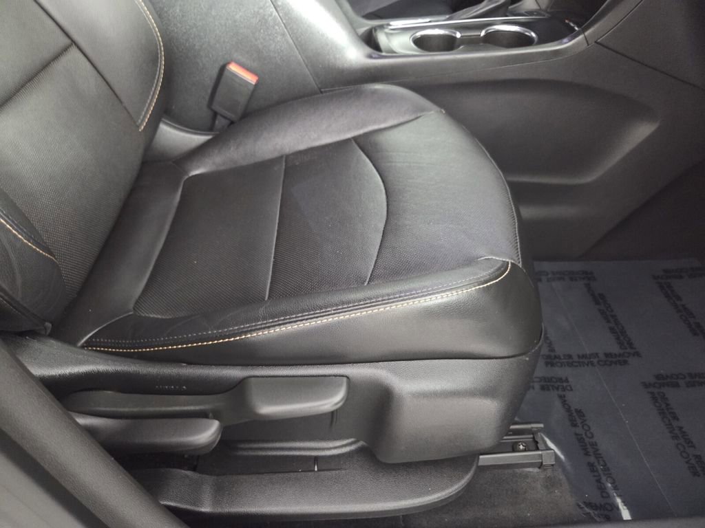 Used 2020 Chevrolet Equinox Premier image 37