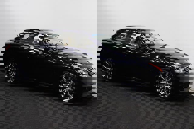 Used 2010 INFINITI G37 Sport w/ Premium Pkg image 4