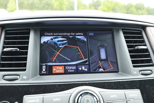 Used 2018 Nissan Armada Platinum w/ Captain Seat Package RWD image 17