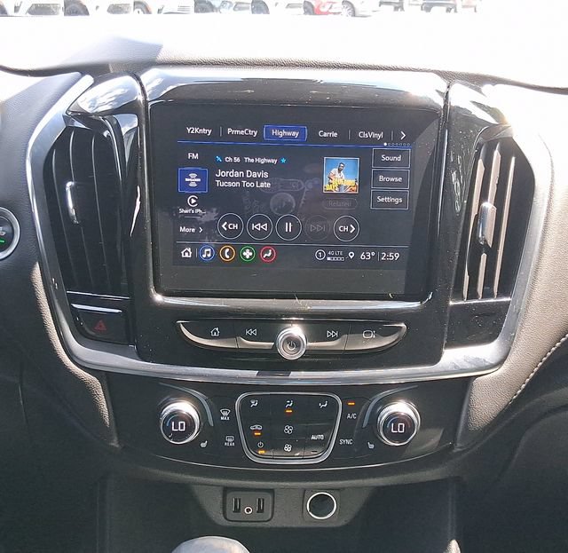 Used 2023 Chevrolet Traverse LT w/ LPO, Floor Liner Package AWD/4WD image 24