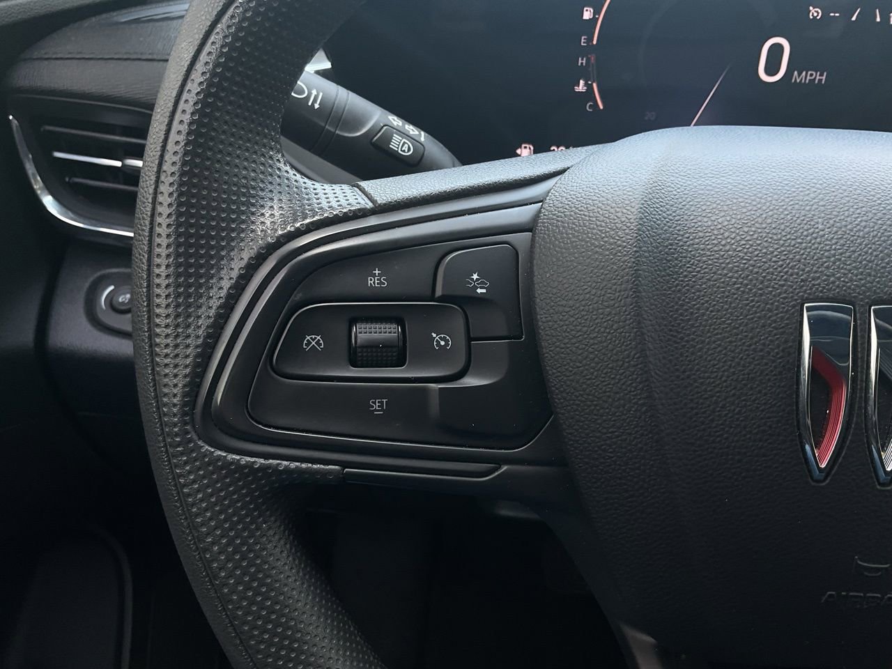Used 2025 Buick Envista Sport Touring FWD image 30