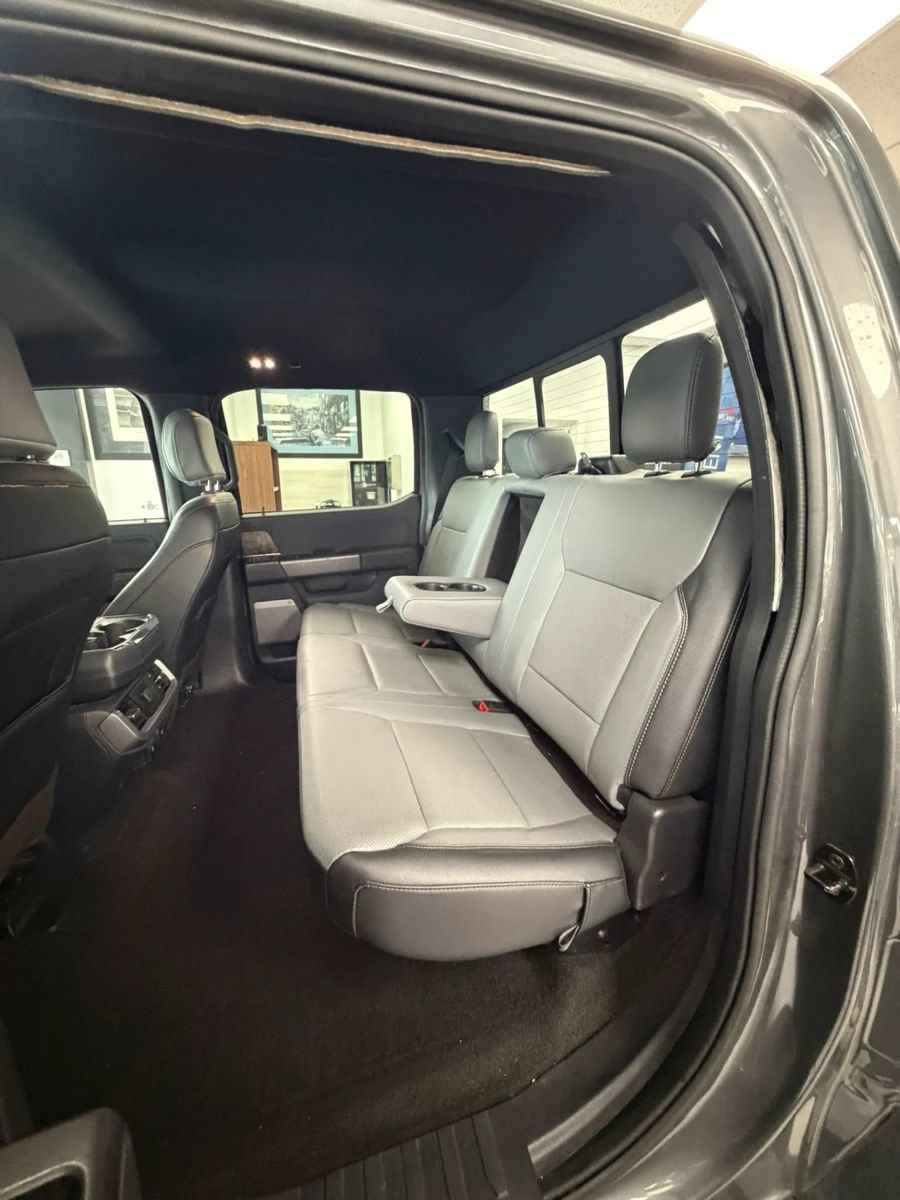 Used 2022 Ford F150 Lightning Lariat AWD/4WD image 33