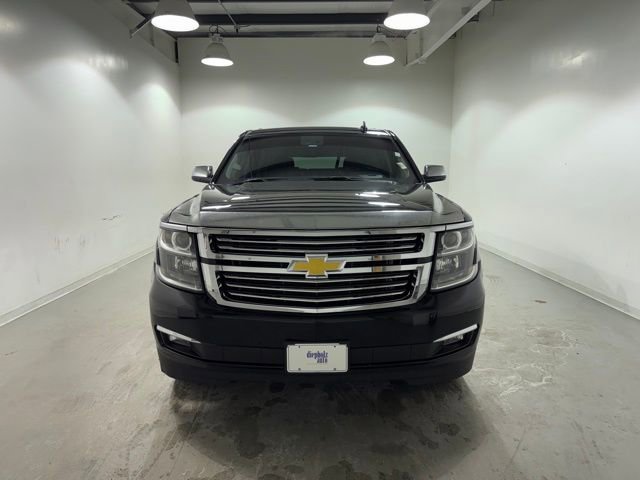 Used 2015 Chevrolet Suburban LTZ image 2