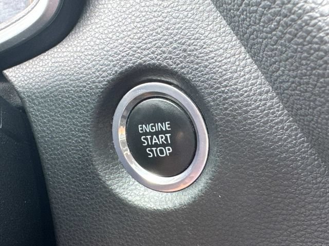 Used 2024 Toyota Corolla XSE FWD image 37