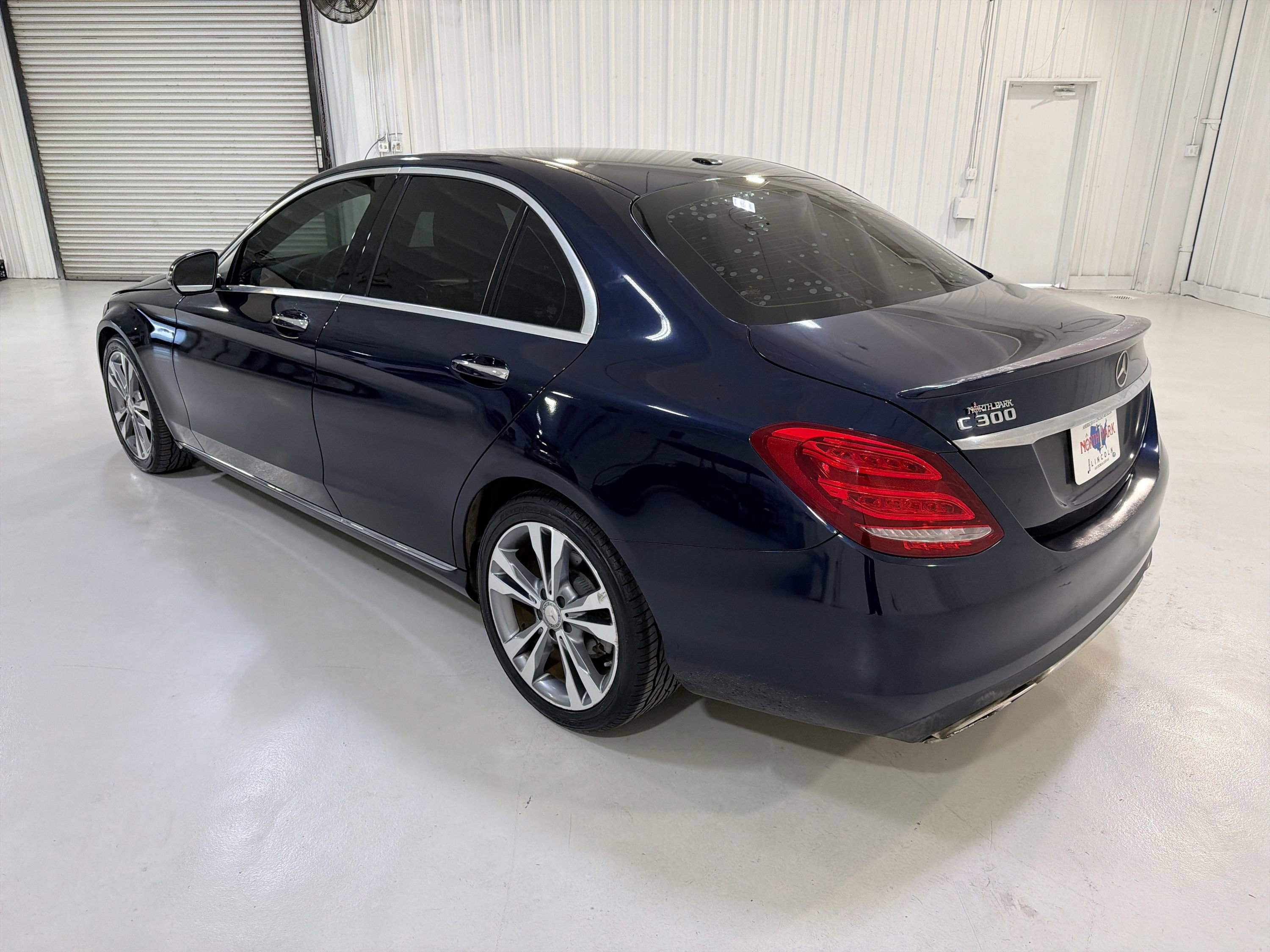 Used 2017 Mercedes-Benz C 300 Sedan image 24