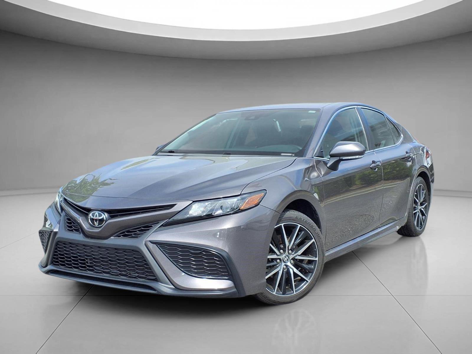 Used 2024 Toyota Camry SE