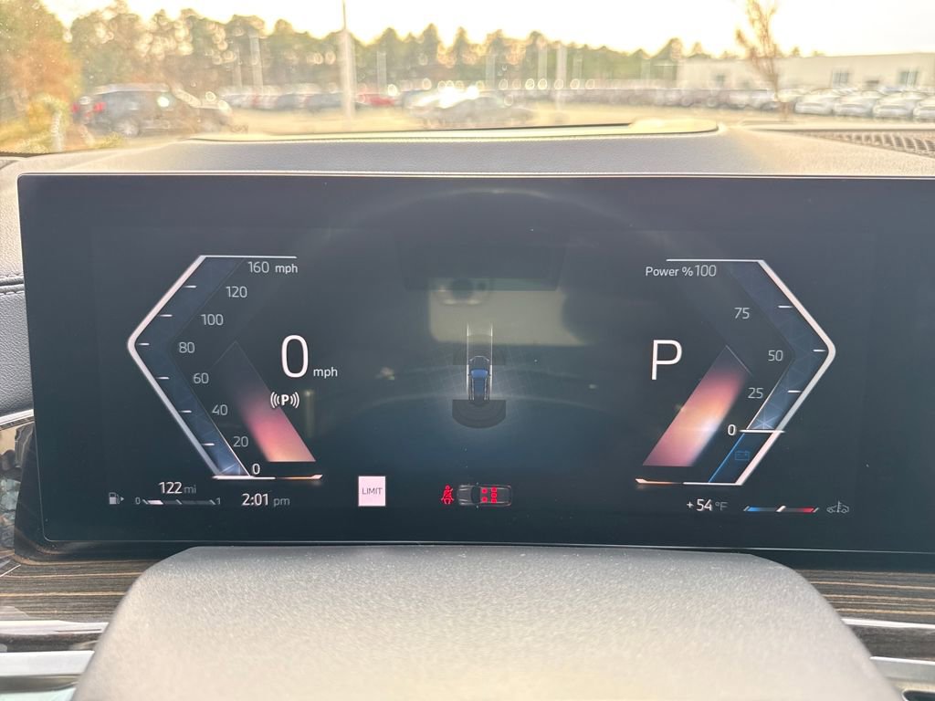 Used 2024 BMW X5 xDrive40i w/ Premium Package image 19