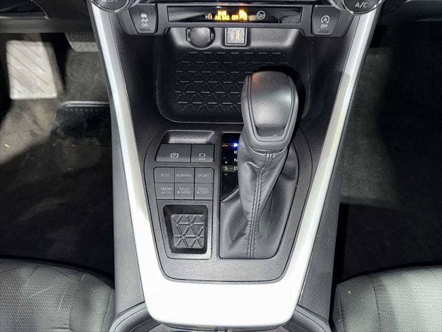 Certified 2025 Toyota RAV4 XLE AWD/4WD image 30