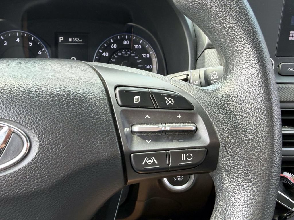 Used 2023 Hyundai Kona SEL AWD/4WD image 27