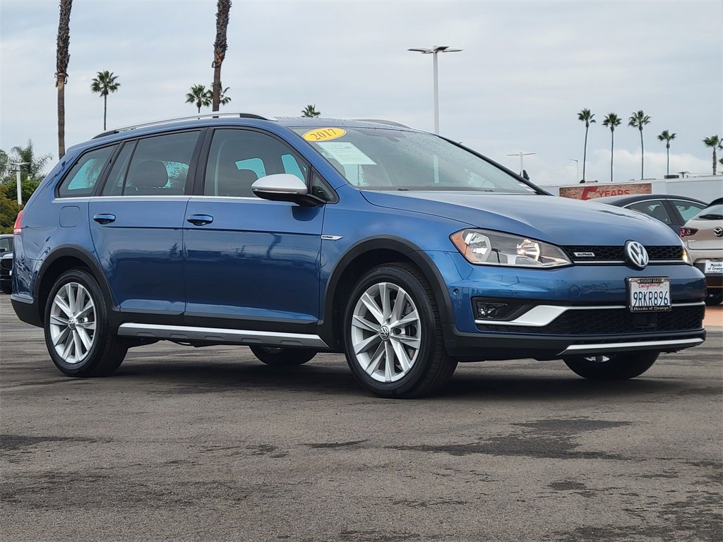 Used 2017 Volkswagen Golf Alltrack SE image 30