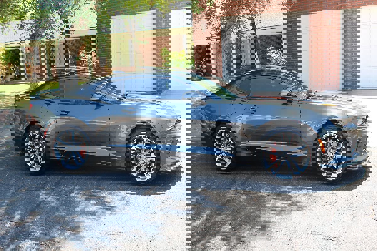 Used 2017 Chevrolet Camaro SS w/ 50th Anniversary Edition image 50