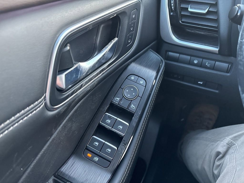 Used 2023 Nissan Rogue Platinum w/ Platinum Premium Package image 26