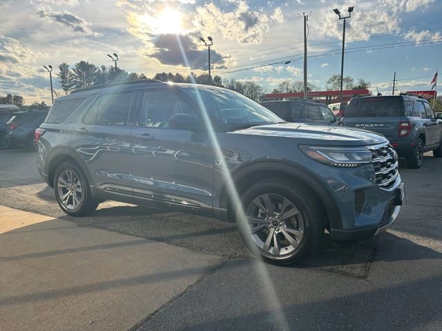 New 2026 Ford Explorer Active AWD/4WD image 7