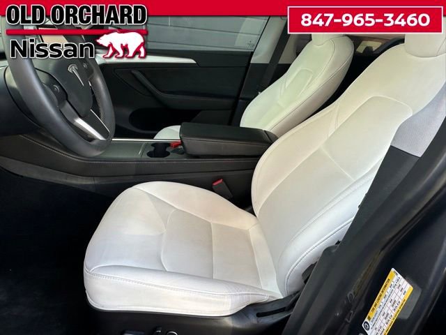 Used 2023 Tesla Model Y Long Range image 10