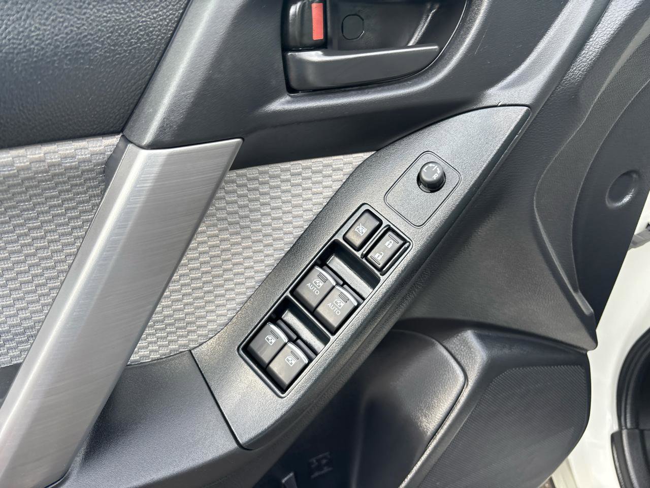 Used 2018 Subaru Forester 2.5i w/ Alloy Wheel Package image 10