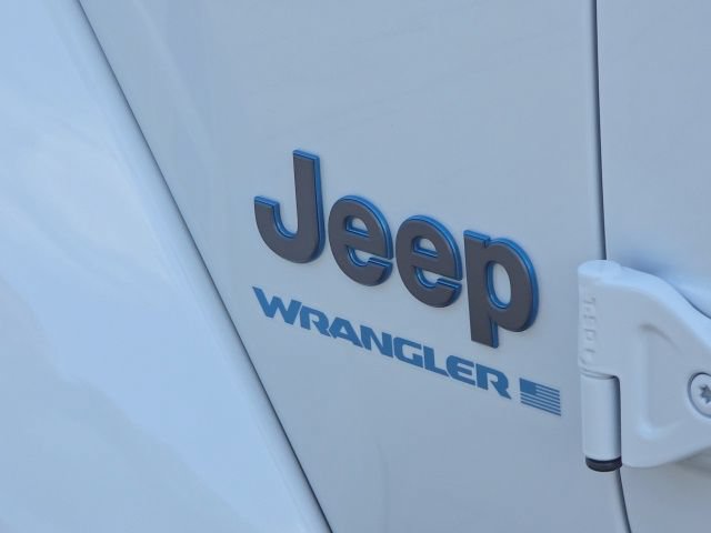 Used 2024 Jeep Wrangler High Altitude AWD/4WD image 14
