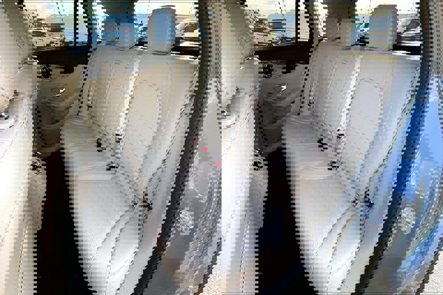 Used 2019 Mercedes-Benz GLC 300 image 21