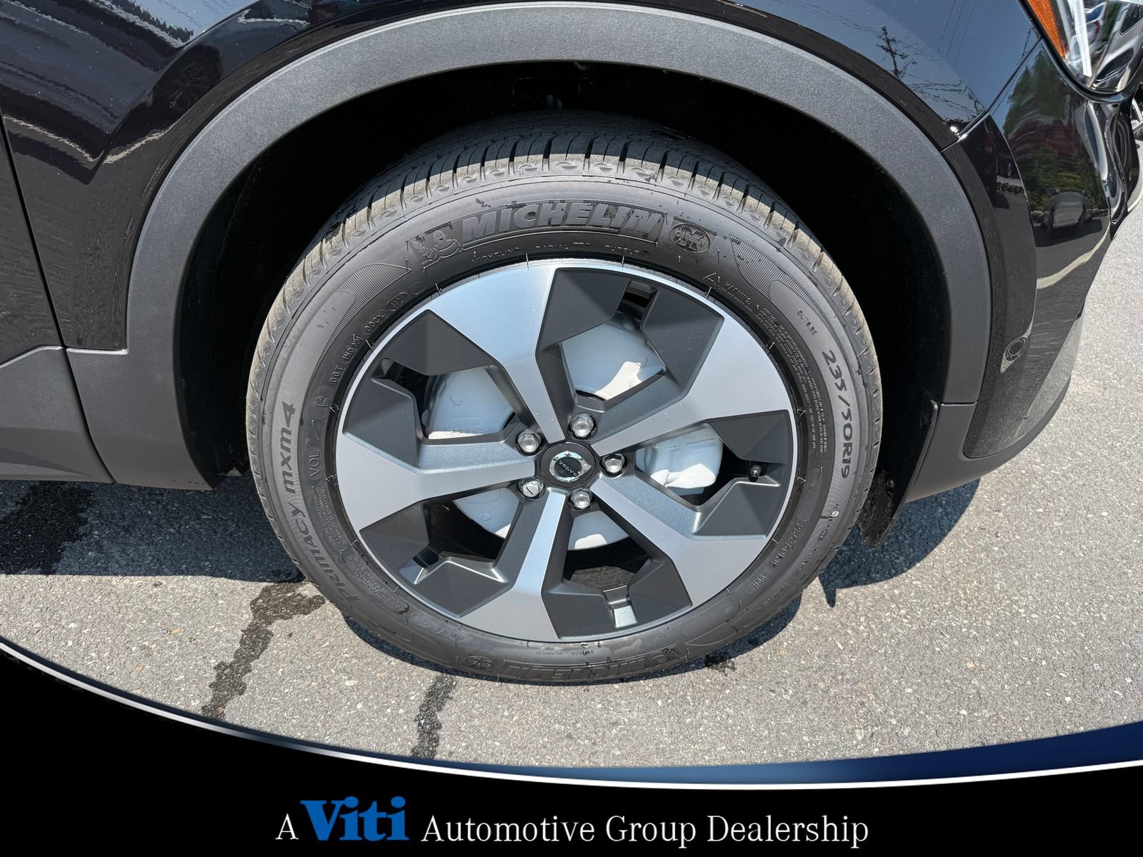 Used 2026 Volvo XC40 B5 Plus w/ Protection Package Premier AWD/4WD image 10