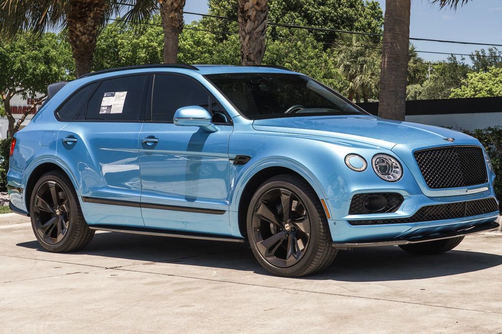 Used 2020 Bentley Bentayga image 11