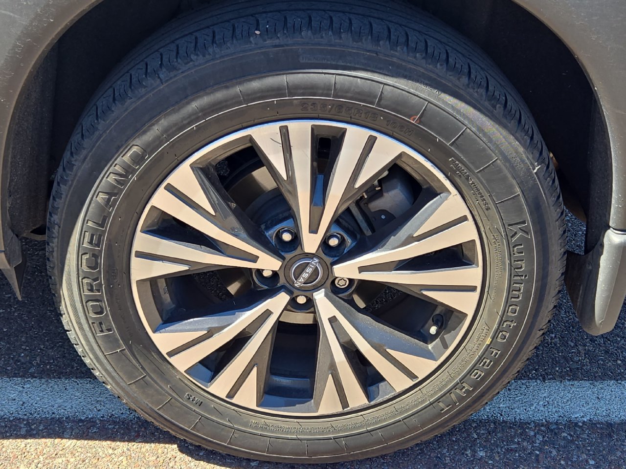 Used 2023 Nissan Rogue SV FWD image 18