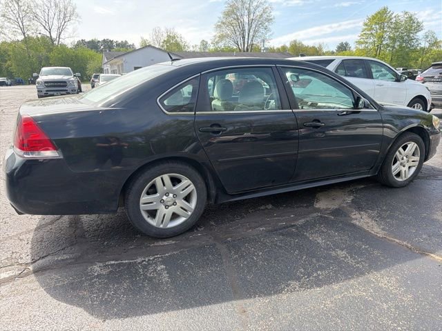 Used 2014 Chevrolet Impala LT w/ LT Sunroof Package FWD image 3