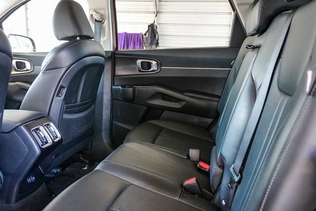 Certified 2024 Kia Sorento S w/ Panoramic Sunroof Package FWD image 19