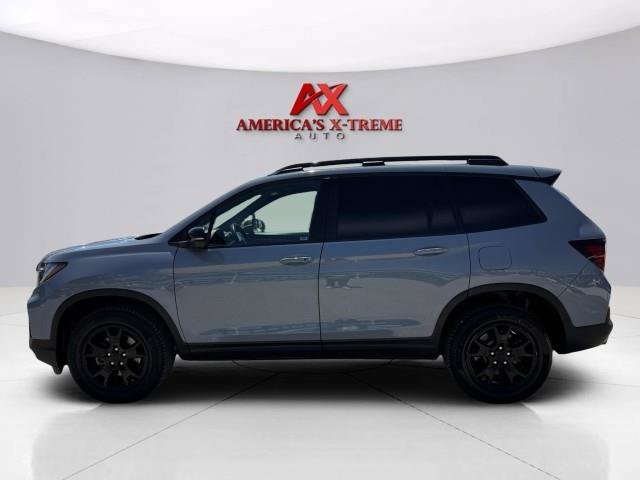Used 2022 Honda Passport TrailSport image 2