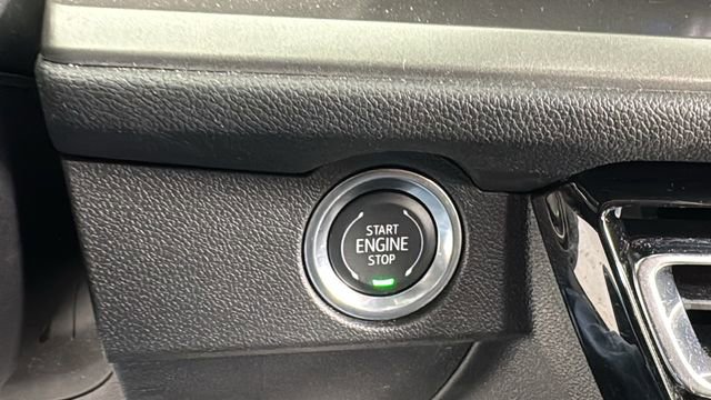 Used 2025 Chevrolet Traverse LT image 26