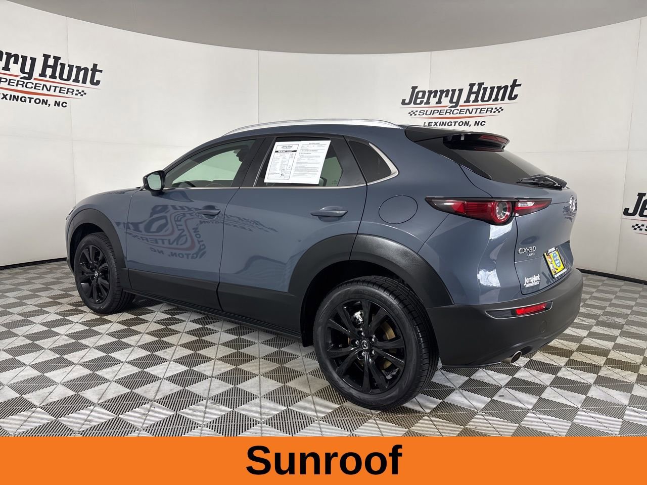 Used 2024 MAZDA CX-30 AWD 2.5 S w/ Preferred Package image 7