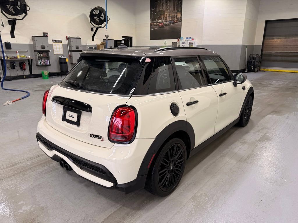 Certified 2023 MINI Cooper S image 6