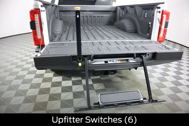 Used 2024 Ford F350 Lariat w/ Lariat Ultimate Package AWD/4WD image 41