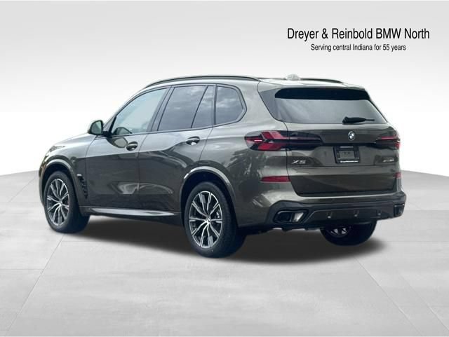 New 2026 BMW X5 xDrive40i w/ M Sport Package AWD/4WD image 4