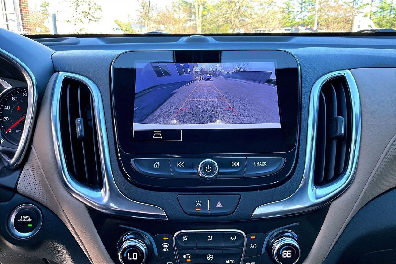 Used 2023 Chevrolet Equinox Premier image 13