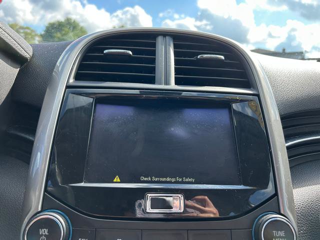 Used 2014 Chevrolet Malibu LT w/ Power Convenience Package image 15