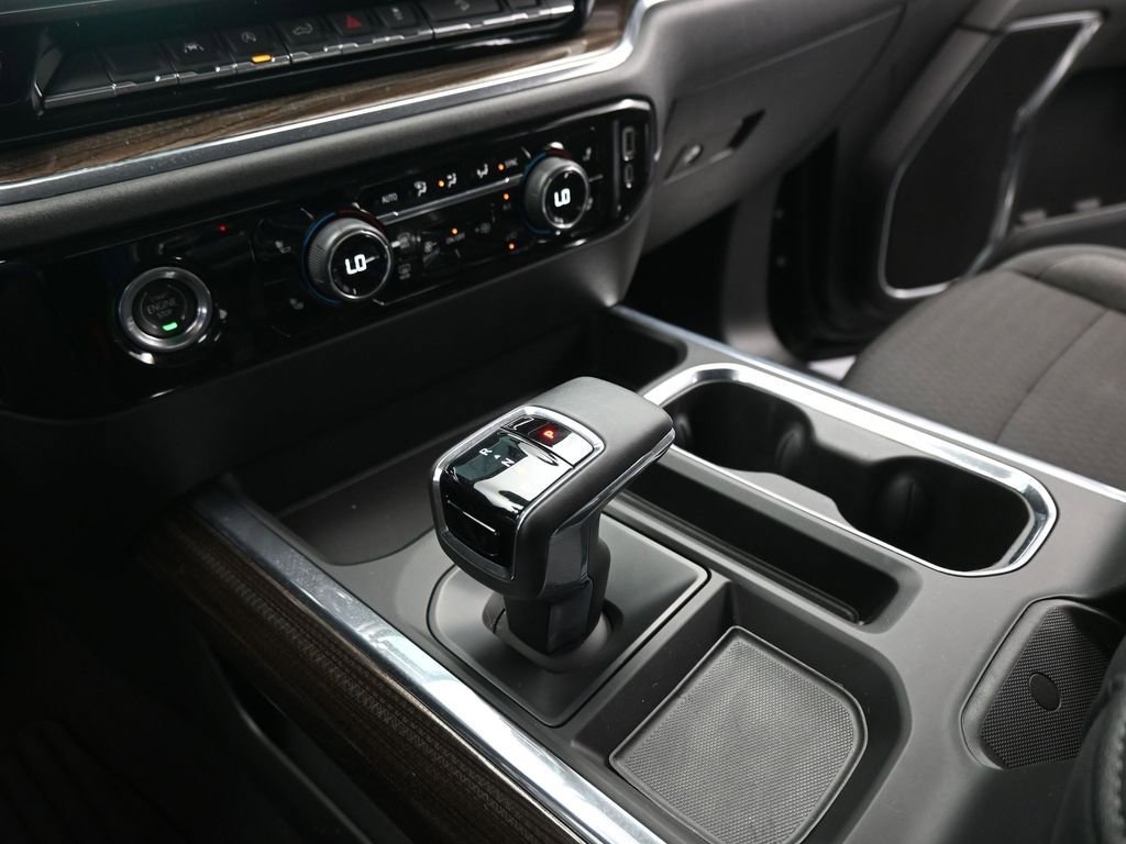 Used 2024 Chevrolet Silverado 1500 RST w/ Z71 Off-Road Package image 17