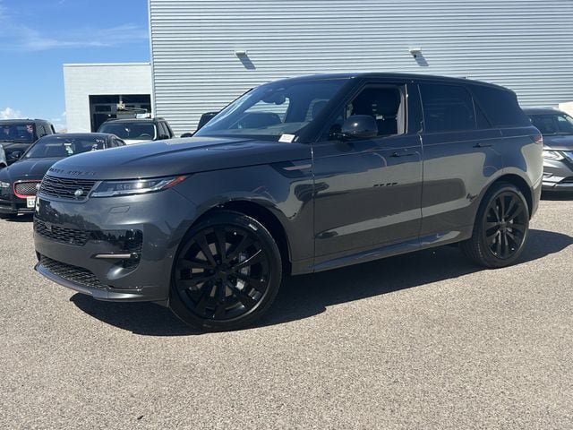 New 2026 Land Rover Range Rover Sport Dynamic SE AWD/4WD image 2