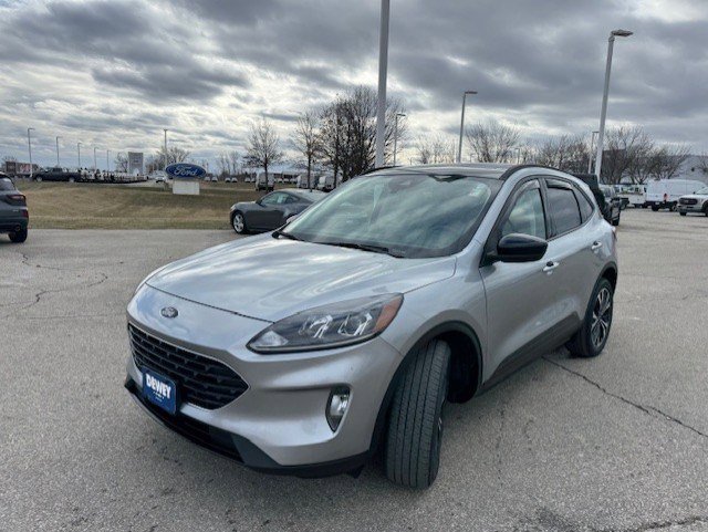 Used 2022 Ford Escape SEL w/ SEL Stealth AWD Package image 3