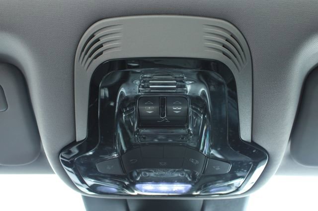 Used 2017 Alfa Romeo Giulia Sprint w/ Cold Weather Package image 27