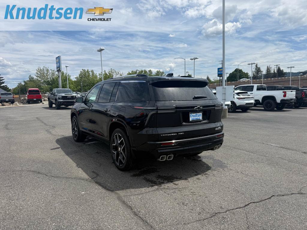 New 2026 Chevrolet Traverse High Country w/ LPO, Floor Liner Package AWD/4WD image 5