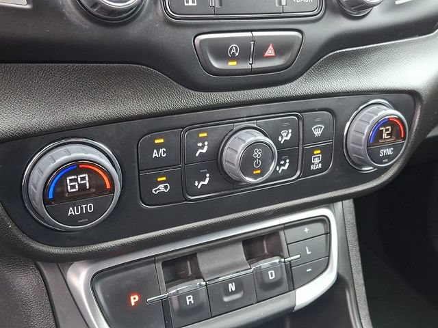 Certified 2024 GMC Terrain SLT FWD image 15