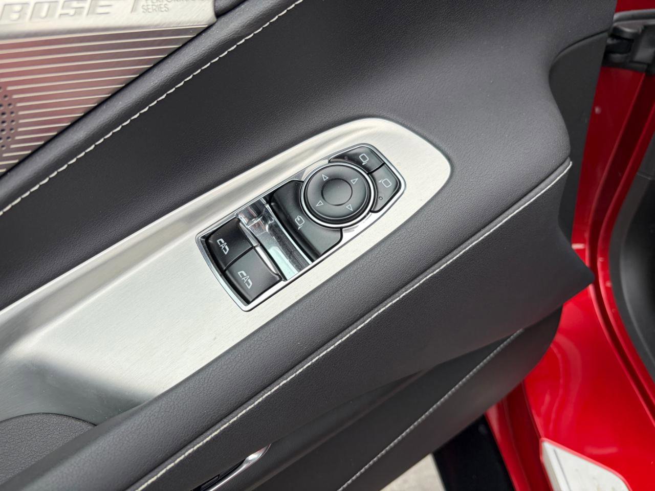 Used 2024 Chevrolet Corvette Stingray Preferred Cpe w/ Z51 Performance Package RWD image 8