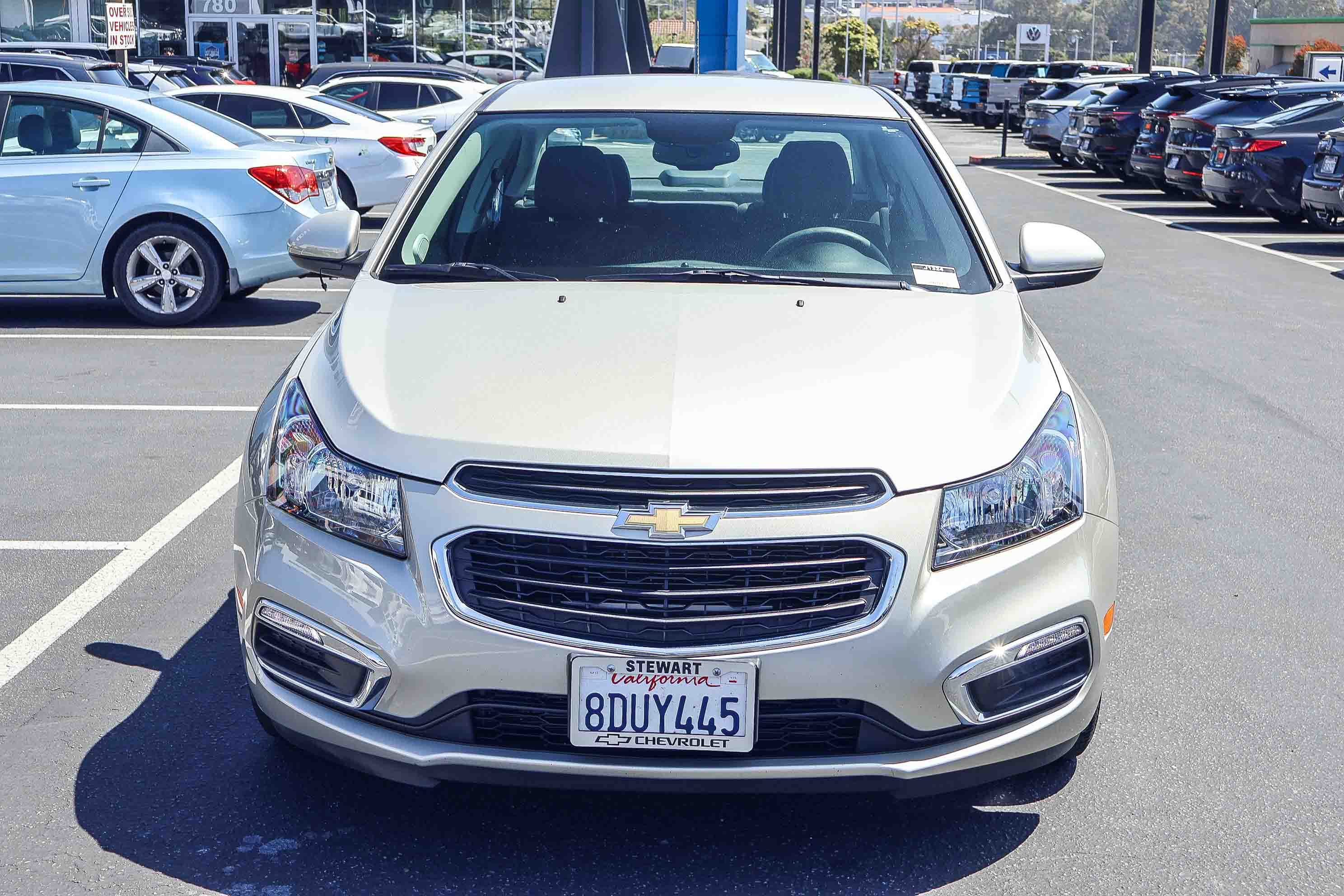 Used 2015 Chevrolet Cruze LT w/ Enhanced Safety Package FWD image 15