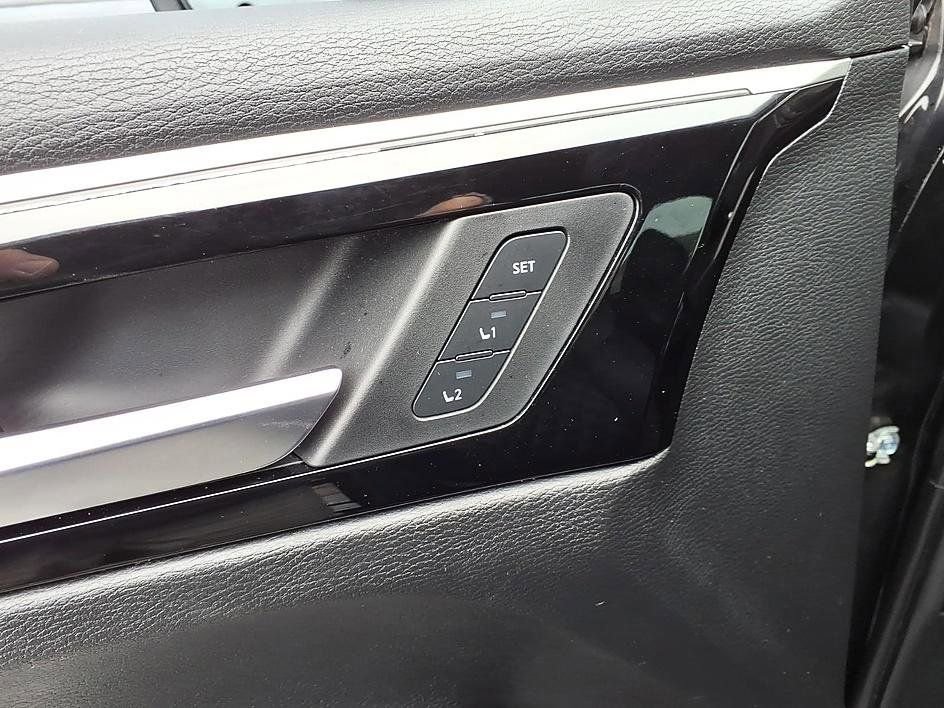 Used 2022 Mitsubishi Outlander SEL AWD/4WD image 12